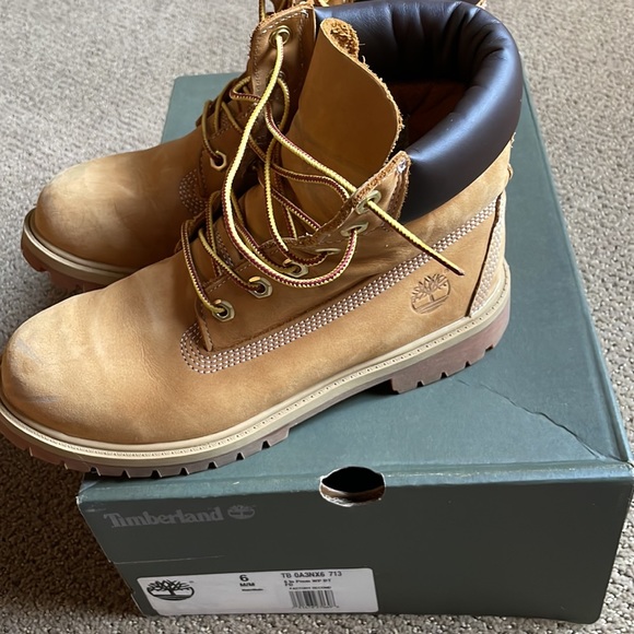 Timberlands boots - Picture 3 of 7